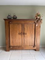 Houten kast met dubbele deuren, Antiek en Kunst, Antiek | Meubels | Kasten, Ophalen