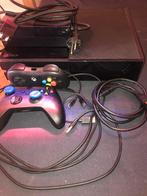 Xbox one console, controllers one x, m30, Spelcomputers en Games, Ophalen, Zo goed als nieuw, 320 GB, Met 2 controllers
