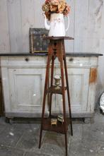 Hoog planten tafeltje, Ophalen of Verzenden