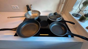 Pannenset: HEMA koekenpannen + Wokpan met deksels beschikbaar voor biedingen