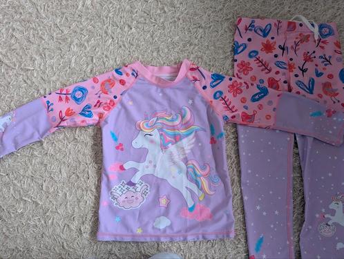 Uv shirt en broek unicorn 134 140 badpak zwempak bad kleding, Kinderen en Baby's, Kinderkleding | Maat 134, Nieuw, Meisje, Sport- of Zwemkleding