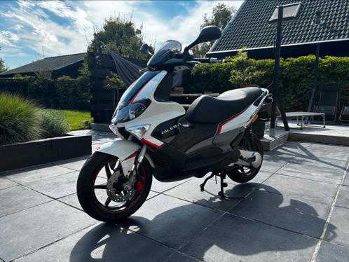 2 Takt Gilera Runner RST, Fietsen en Brommers, Scooters | Piaggio, Gebruikt, Overige modellen, Tweetakt, Ophalen