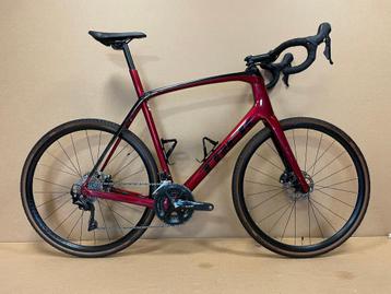 Trek Domane Carbon SL5 Shimano 105 maat 62 beschikbaar voor biedingen