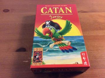 Catan Junior compact 999 games. zeer goede staat beschikbaar voor biedingen