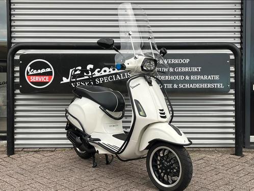 Vespa Sprint Black on White Snor 2021 6328 km 1 eig Full, Fietsen en Brommers, Brommers | Vespa, Gebruikt, Overige modellen, Maximaal 25 km/u
