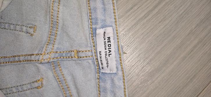 Spijkerbroek Redial Maat 34, Kleding | Dames, Spijkerbroeken en Jeans, Zo goed als nieuw, W27 (confectie 34) of kleiner, Blauw