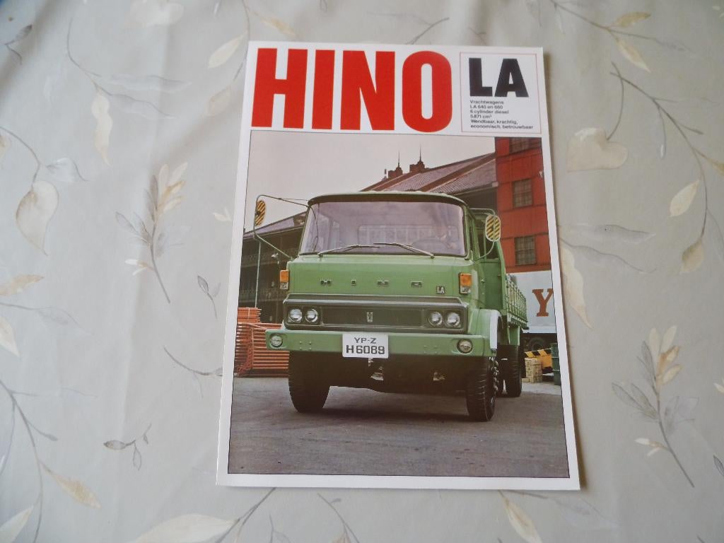 Hino LA vrachtwagens 1980, Verzenden, Zo goed als nieuw, Overige merken