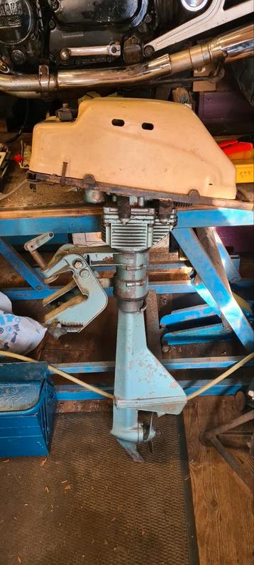 Antieke Marazzini M.E.P. Buitenboordmotor met dellortho carb beschikbaar voor biedingen