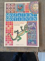 Mozaiek boek., Hobby en Vrije tijd, Ophalen of Verzenden, Zo goed als nieuw