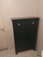 Halfhoge kast blauw met okergele grepen, Huis en Inrichting, Ophalen, Zo goed als nieuw