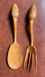 Handgesneden houten slabestek / slacouvert, Huis en Inrichting, Keuken | Bestek, Ophalen of Verzenden, Gebruikt, Hout