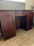 Antiek bureau, Ophalen