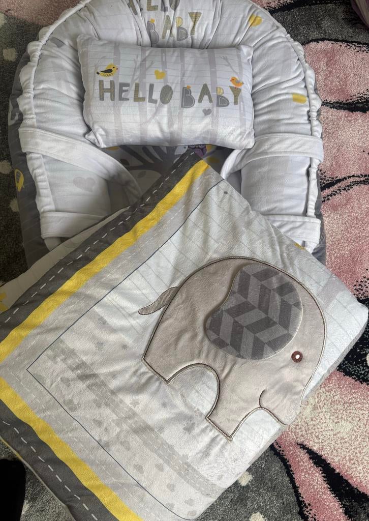 Baby set -nestje & speelkleed, Ophalen of Verzenden, Zo goed als nieuw, Overige typen