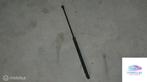 Gasveer motorkap VW Polo 9N 1.2-12V ('01-'05) 6Q0823359A, Gebruikt, Volkswagen, Ophalen of Verzenden, Volkswagen