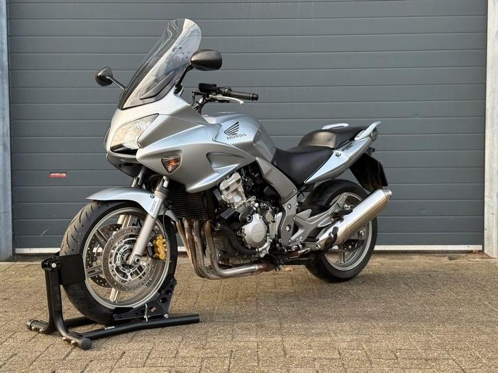 HONDA CBF 1000 ABS, Motoren, Motoren | Honda, Bedrijf, Toermotor, meer dan 35 kW, 4 cilinders, Motorrijbewijs A, ABS, Traction Control