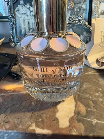 Elie saab Girl of now rose petals edp beschikbaar voor biedingen