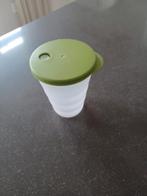 Tupperware beker met deksel waar rietje in kan, Huis en Inrichting, Keuken | Tupperware, Ophalen of Verzenden, Beker of Kan