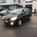 Renault Grand Scénic 2.0-16V Tech Line Automaat Navi,Clima, Auto's, Renault, 1998 cc, 135 pk, 4 cilinders, Zwart