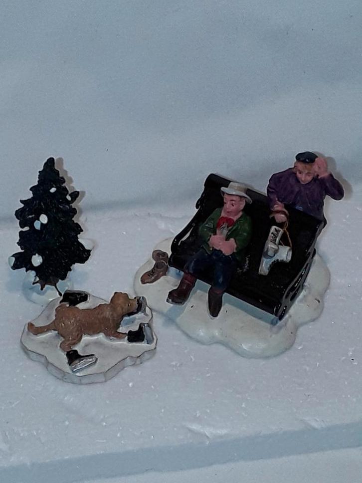 Lemax 52085 first time skater jaar 2005., Diversen, Kerst, Zo goed als nieuw, Ophalen of Verzenden