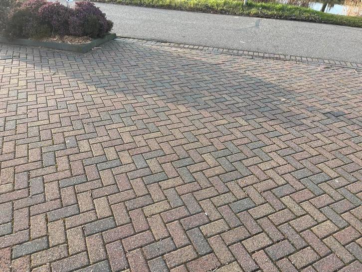 GRATIS onbeschadigde betonklinkers op pallets geladen, >50m2, Tuin en Terras, Tegels en Klinkers, Gebruikt, Klinkers, Beton, 10 m² of meer