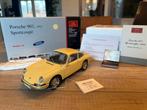 CMC Porsche 901 Sportcoupe 1964 M-067A Geel, Hobby en Vrije tijd, Modelauto's | 1:18, Ophalen of Verzenden, Zo goed als nieuw