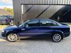 Volkswagen Passat 1.8 Turbo Turijn Automaat Clima NL Auto NA, Auto's, Stof, Zwart, 4 cilinders, 150 pk