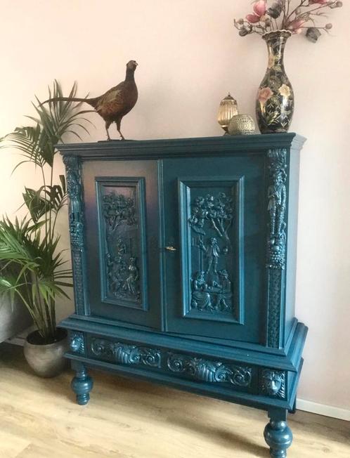 Oud-Hollandse brocante kast met houtsnijwerk – blauw, Antiek en Kunst, Antiek | Meubels | Kasten, Ophalen