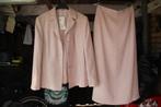jasje met rok gespikkeld roze nieuw, Kleding | Dames, Ophalen of Verzenden, Nieuw, Maat 38/40 (M), Roze