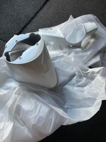 Witte stuurkap + spatbord Piaggio Zip Nieuw in verpakking! beschikbaar voor biedingen