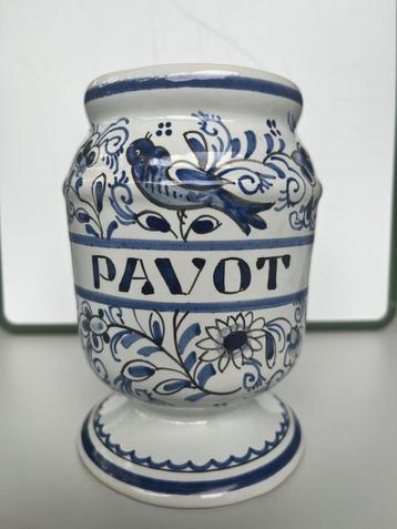 Apothekerspot. Leuke “ delftsblauwe ” pot beschikbaar voor biedingen