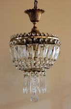 Messing kroonluchtertje met kristallen, Ophalen