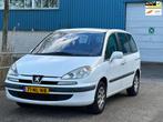 Peugeot 807 2.2 SR 7 persoons Airco! schuifdeuren 1 jaar APK, Auto's, Voorwielaandrijving, Gebruikt, 4 cilinders, Wit