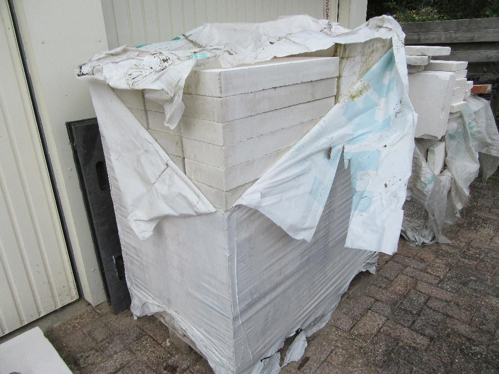 Partij cellenbetonblokken op pallet, 5x20x60 en 7x20x60, Doe-het-zelf en Verbouw, Metselstenen, Ophalen, Nieuw, Overige typen