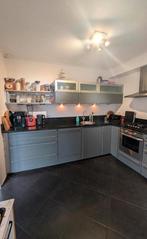 Complete grijze hoekkeuken met inbouwapparatuur, Huis en Inrichting, Keuken | Complete keukens, Ophalen, Gebruikt, Hoekkeuken