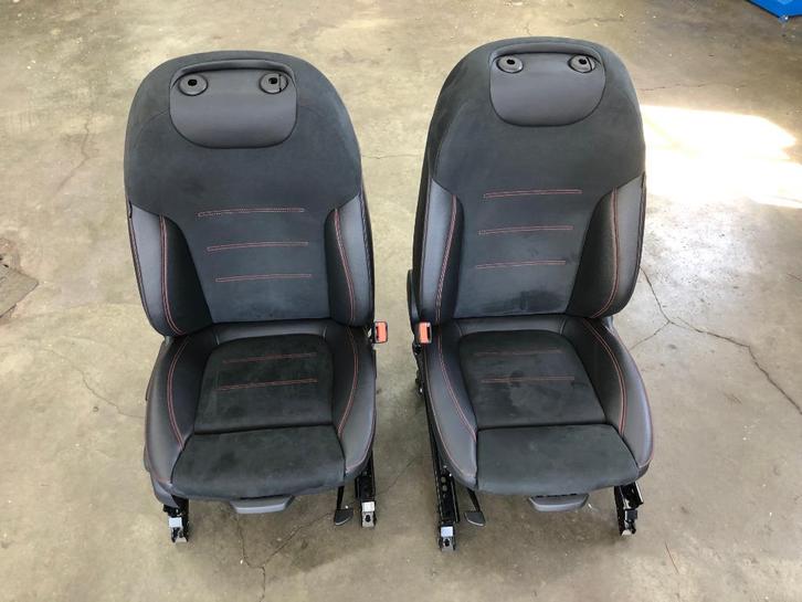 Mercedes W247 B-klasse / H247 GLA interieur, Auto-onderdelen, Interieur en Bekleding, Mercedes-Benz, Gebruikt, Ophalen