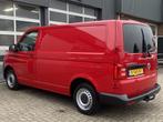 Volkswagen Transporter 2.0 TDI L1H1 150pk Airco Cruise contr, Auto's, Voorwielaandrijving, 1828 kg, Stof, Gebruikt