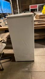 Koelkast, Witgoed en Apparatuur, Koelkasten en IJskasten, Ophalen, 120 tot 140 cm, Minder dan 75 liter, Energieklasse A of zuiniger