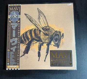 Mavi - Laughing So Hard, It Hurts Obi 001/100 beschikbaar voor biedingen