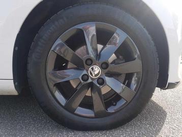 Skoda Citigo velgen met Continental banden beschikbaar voor biedingen