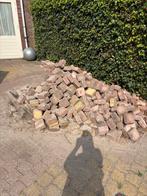 GRATIS betonklinkers rood en geel, Tuin en Terras, Tegels en Klinkers, Ophalen, Gebruikt, Klinkers, 5 tot 10 m²