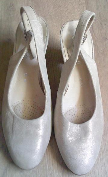 GABOR ZGAN beige slingbacks maat 5G maat 38 beschikbaar voor biedingen