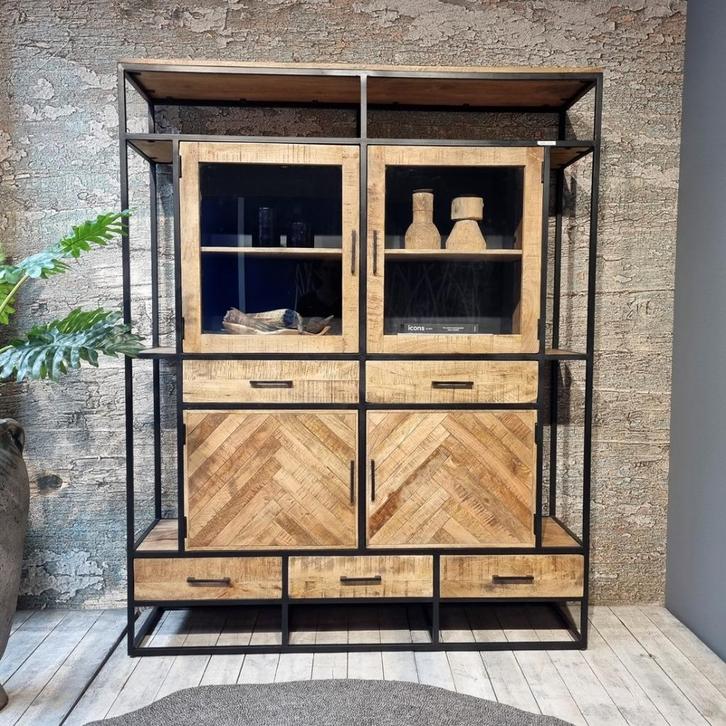 Vitrinekast Jax 160 cm showroomuitverkoop!, Huis en Inrichting, Kasten | Vitrinekasten, Nieuw, 150 tot 200 cm, 50 tot 100 cm, 25 tot 50 cm