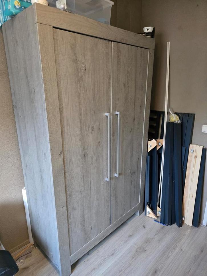 Babykamer Kast, Kinderen en Baby's, Kinderkamer | Commodes en Kasten, Zo goed als nieuw, Kast, 105 cm of meer, 100 cm of meer
