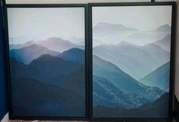 2 ingelijste prints van bergen beschikbaar voor biedingen