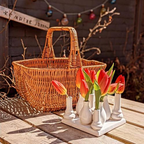 Decoratief schattig tulpenvaasje voor 10 tulpen, Huis en Inrichting, Woonaccessoires | Overige, Zo goed als nieuw, Ophalen of Verzenden