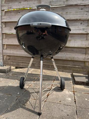 Weber houtskool bbq 57cm beschikbaar voor biedingen