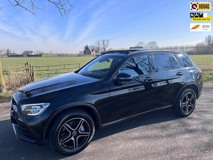 Mercedes-Benz GLC-klasse 300e 4MATIC AMG, Pano 1e eig org NL, Auto's, Mercedes-Benz, Bedrijf, Te koop, GLC, 4x4, ABS, Achteruitrijcamera