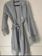 Nieuwe kimono met kant ijsblauw maat L Hunkemöller insp, Ophalen of Verzenden, Nieuw