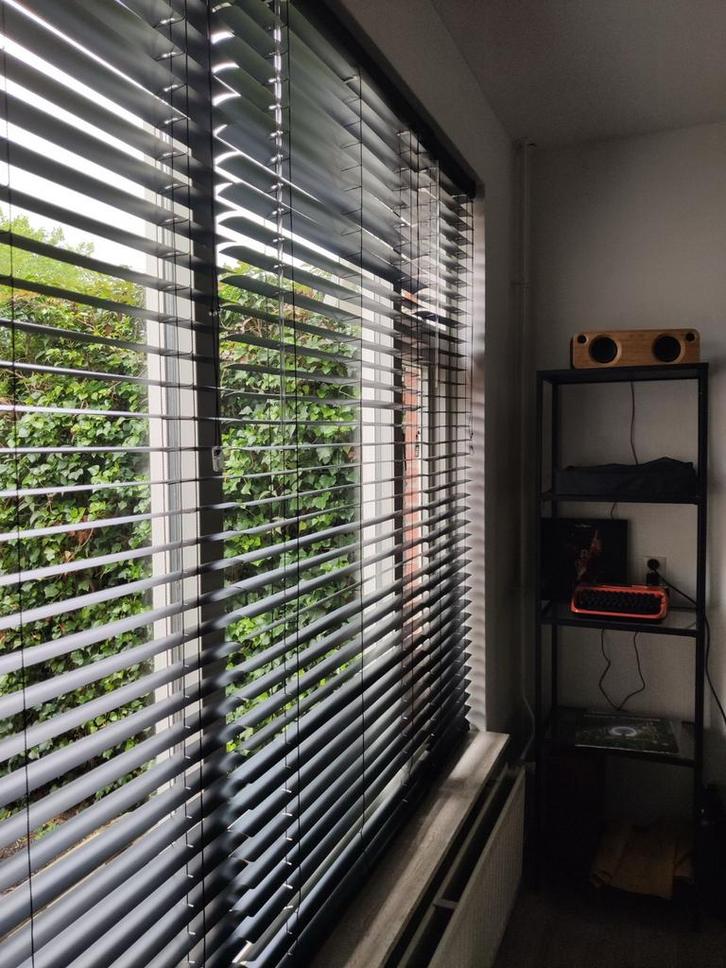 2x Horizontale jaloezieën 90x180 - Mat Zwart Aluminium, Huis en Inrichting, Stoffering | Gordijnen en Lamellen, Nieuw, 150 tot 200 cm