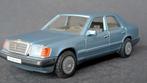 Mercedes Benz W124 1:35 Cursor Modell Pol, Hobby en Vrije tijd, Modelauto's | Overige schalen, Verzenden, Zo goed als nieuw